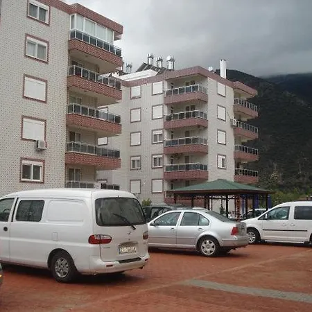 Oz Ulutas Hotel de apartamente 3*